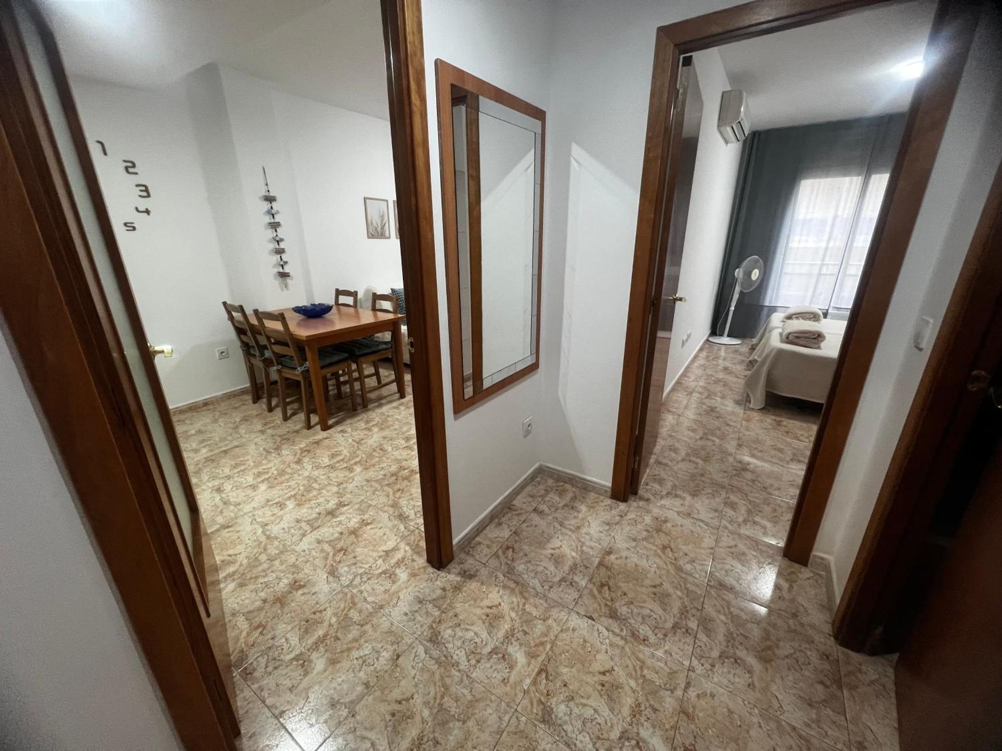 Carbonell- Buena Zona Y Cerca De Todo Appartement